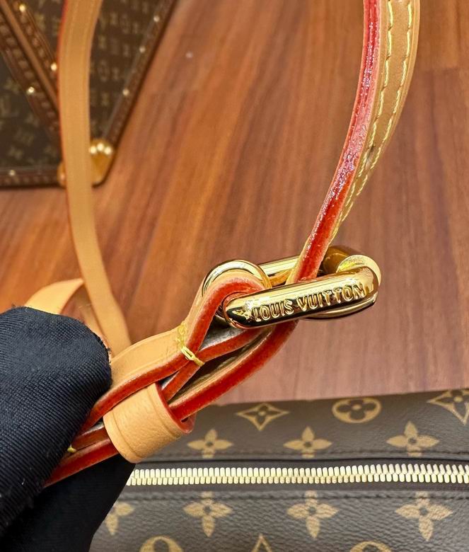 M46358 21X14X6cm YG 7