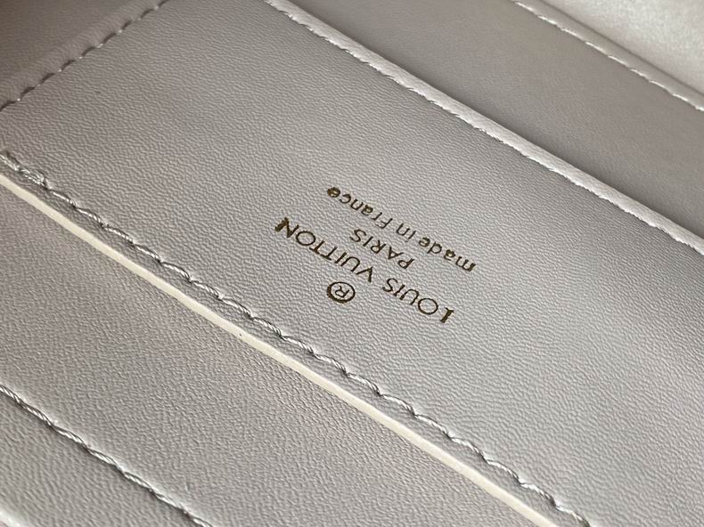 M57093 17x25x10 cm gf (10)