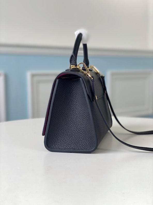 M57093 17x25x10 cm gf (2)