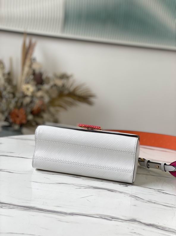 M57666 23x17x9.5 cm gf (4)