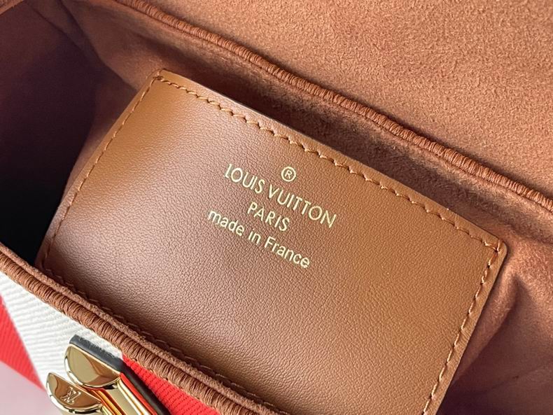 M57722 19x15x9 cm gf (9)