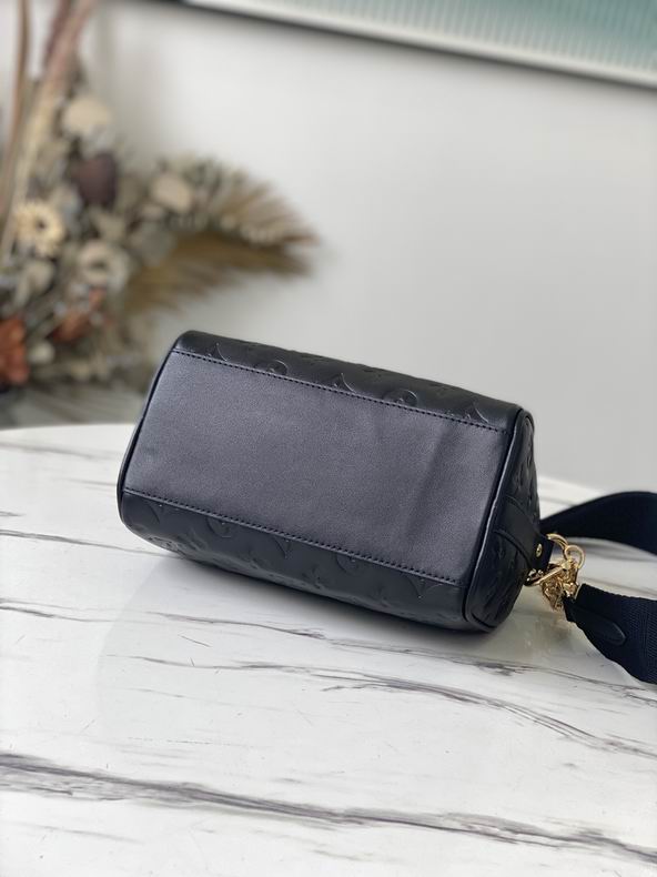 M58631 22x13x17 cm gf (4)