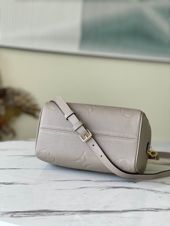 M59273 25x19x15 cm gf (4)