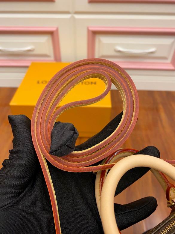 M61252 16X10X12.5cm YG 5