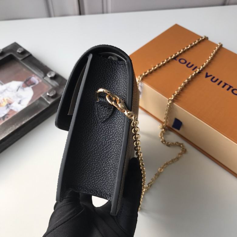 M62020 17.5X11.5X3.5cm XMY 11色 38