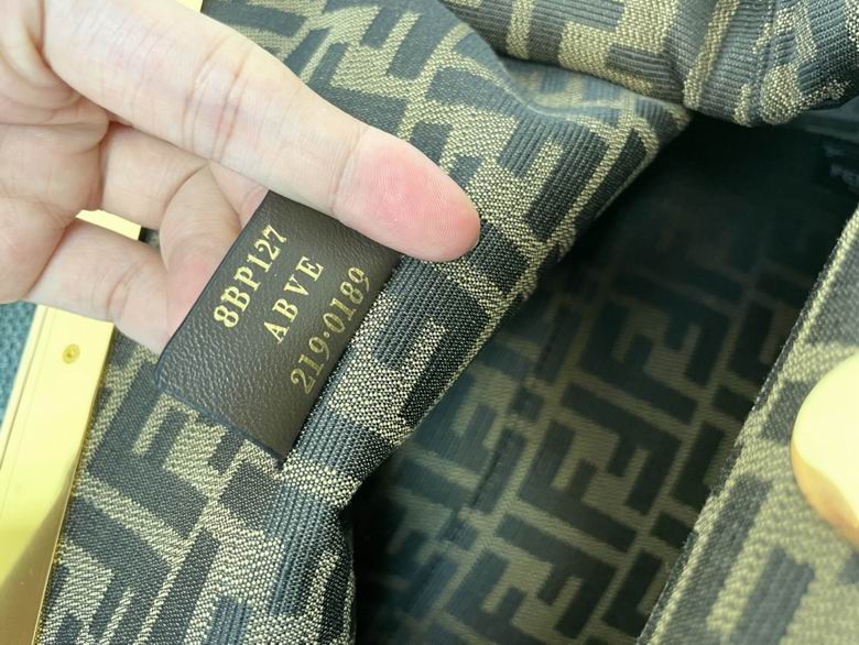 M80017 11.5x5.5x10cm RF 2 (9)