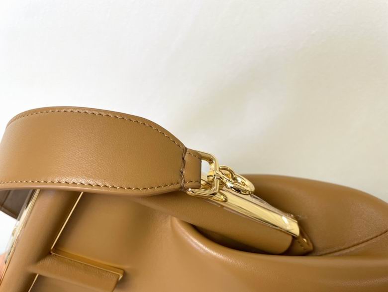 M80017 11.5x5.5x10cm RF 4 (3)