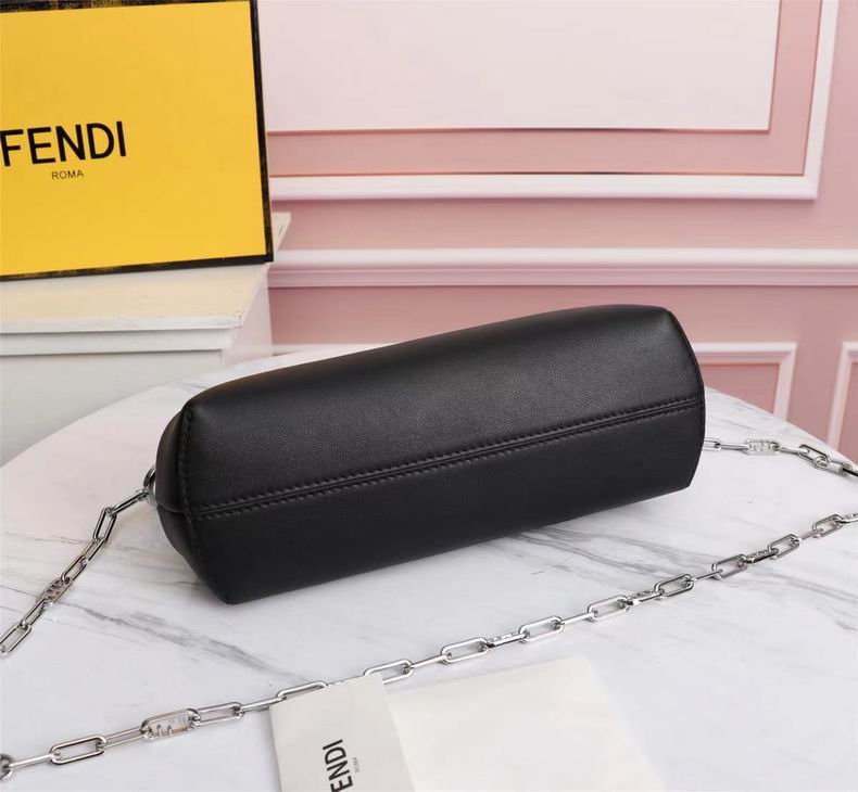 M8002 26x9.5x18 cm rf 3 (4)