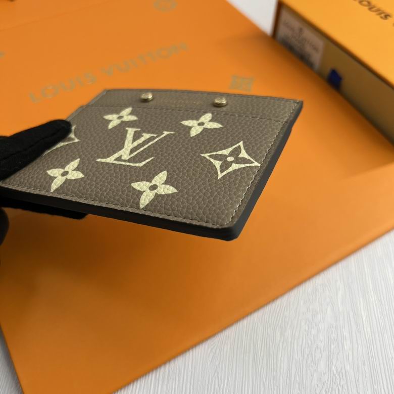 M81022 M69174 11X7.5X0.4cm XMY 6色 24