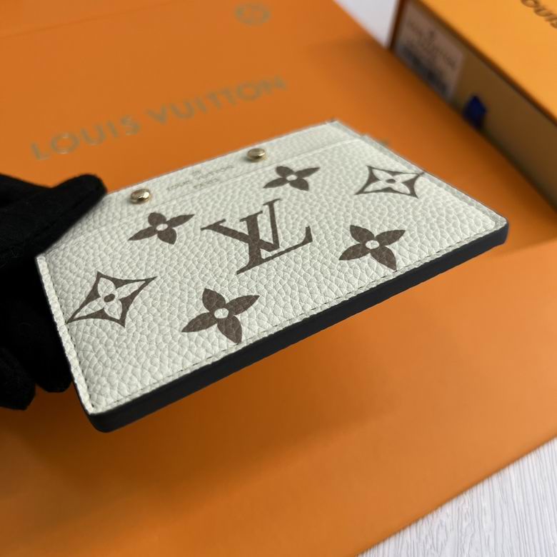 M81022 M69174 11X7.5X0.4cm XMY 6色 32