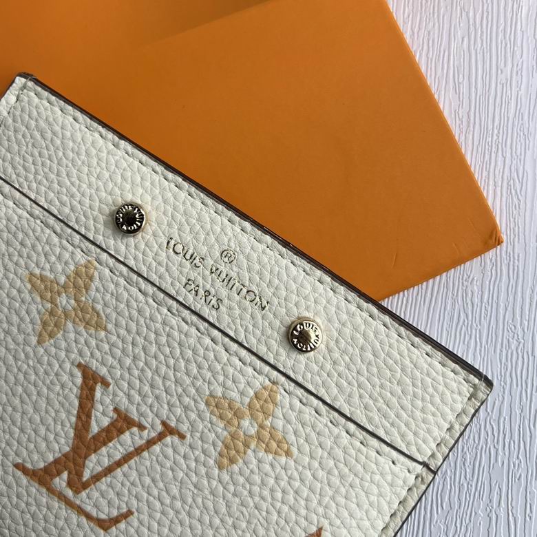 M81022 M69174 11X7.5X0.4cm XMY 6色 40