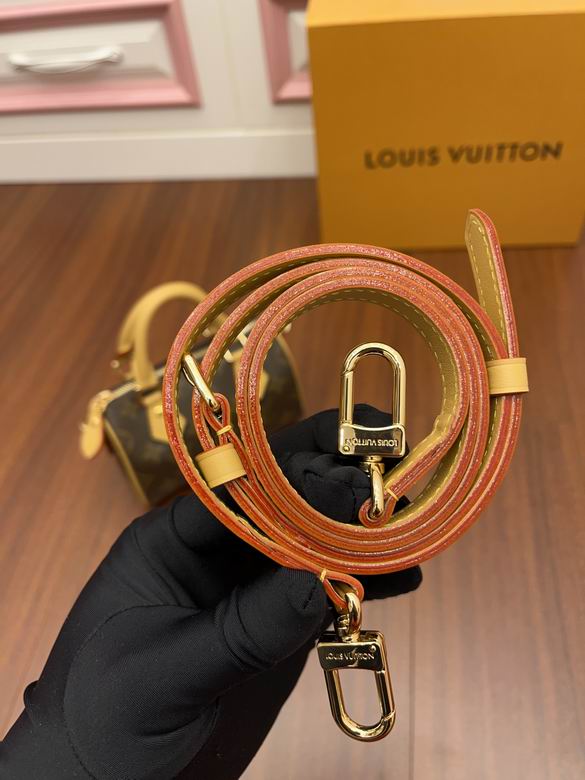 M81085 16X10X7.5cm YG 3