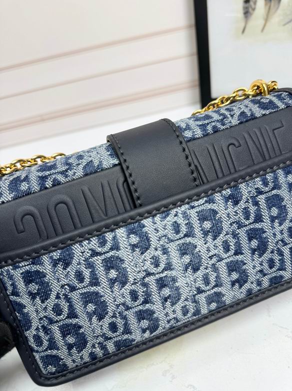 M9334 21X12X6cm YG 4