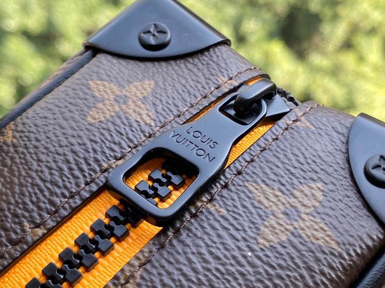 MINI SOFT TRUNK M80159 18.5X13X8 AF (2)