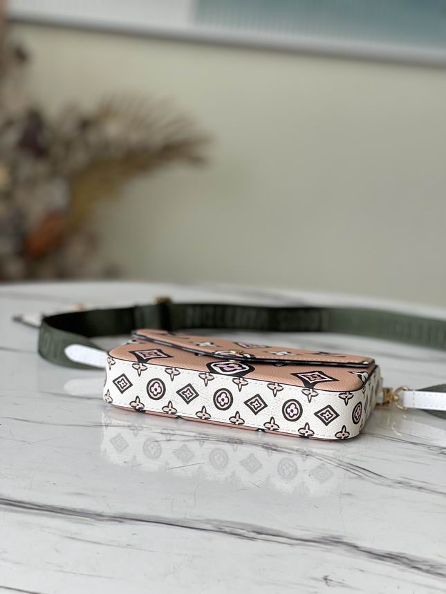 MULTI POCHETTE M80695_17x9.6x3.5cm af (9)