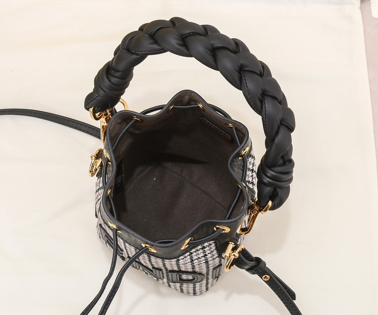 Mon Tresor 016 18X12X10cm WW (9)