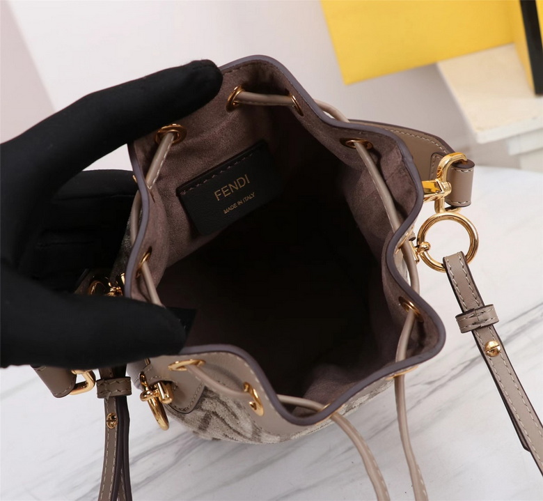 Mon Tresor 051 12X18X10cm H (9)