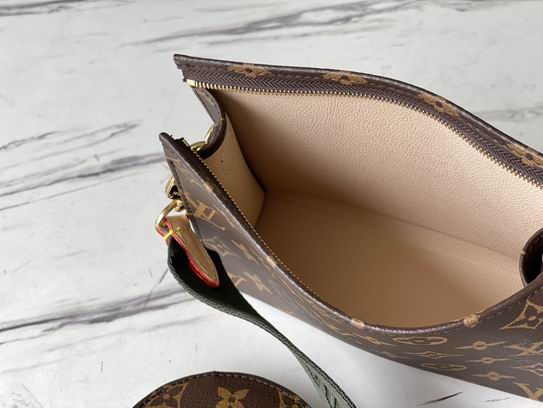 Monogram M47546 19x15x6cm gf-1 (9)