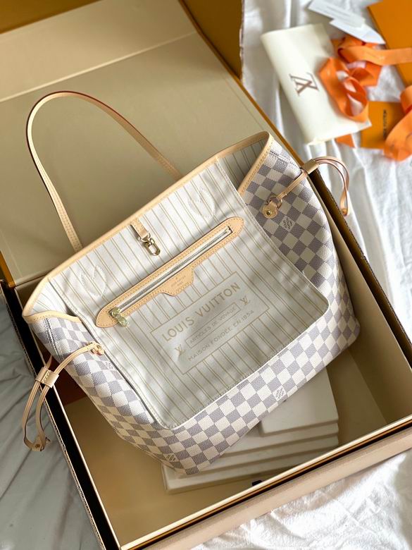 N41361 31X28X14cm YG 7