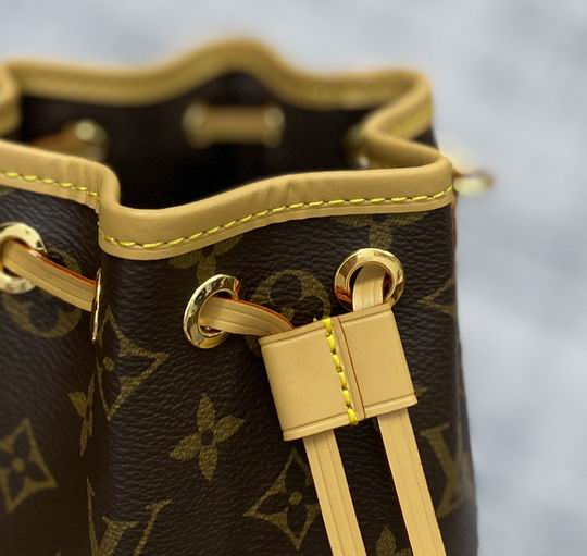 Nano Noe M81266 13x16x10cm gf (6)