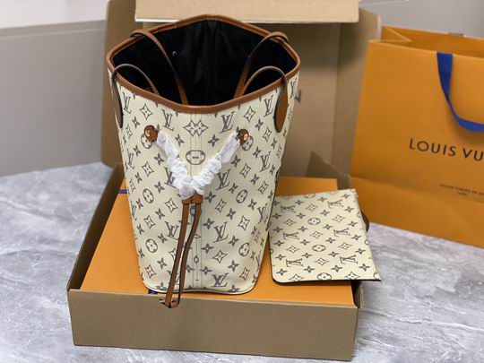 Neverfull M40995 32x29x17cm gf (8)