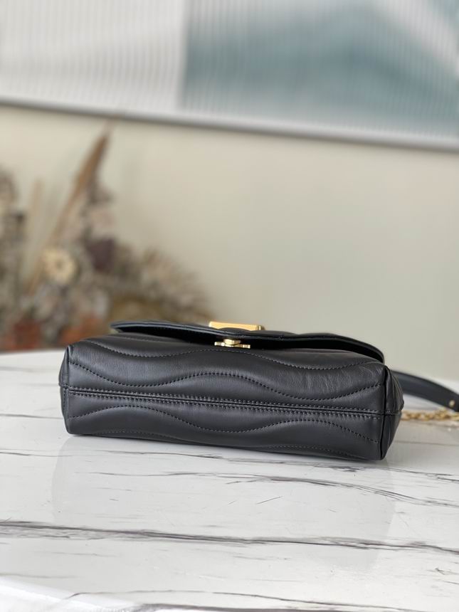 New Wave M58549 24x14x9 AF (36)