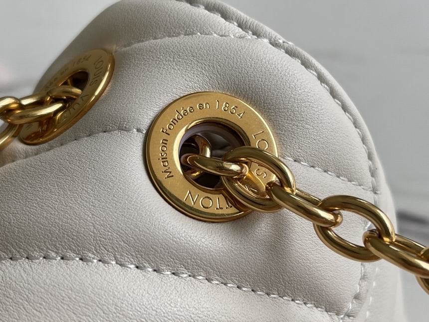 New Wave M58549 24x14x9 AF (40)