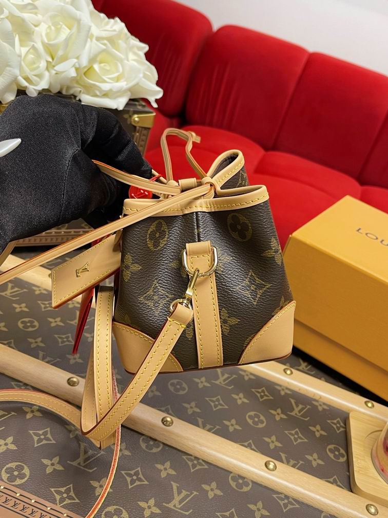 Noe Purse M57099 11.5x12x11.5cm gf (3)