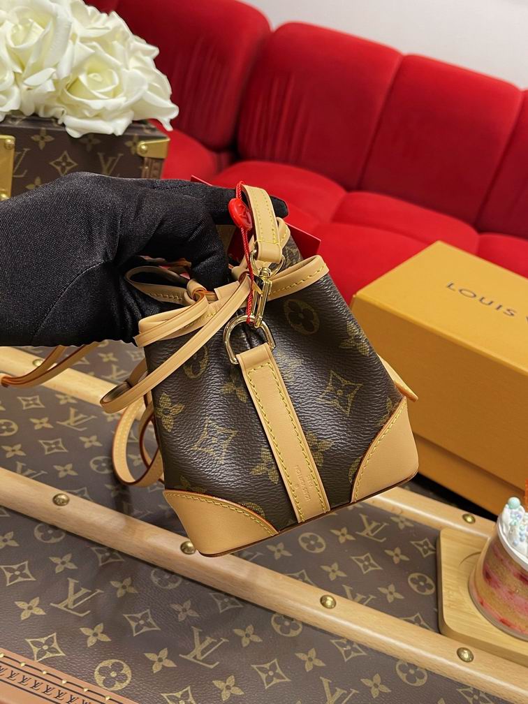 Noe Purse M57099 11.5x12x11.5cm gf (7)