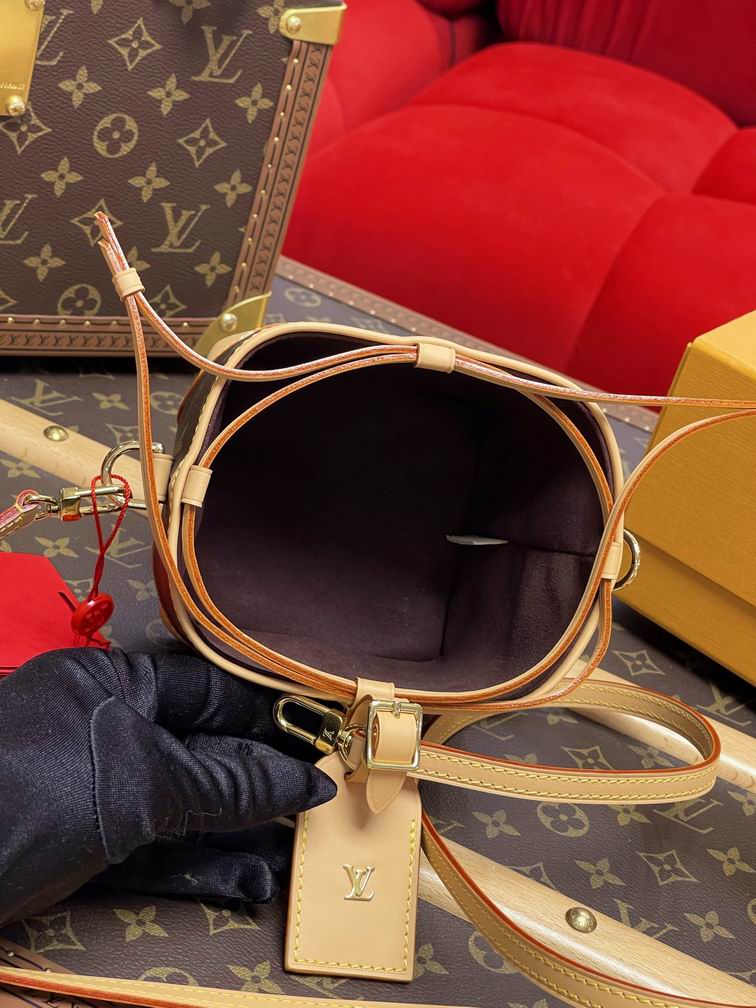 Noe Purse M57099 11.5x12x11.5cm gf (9)