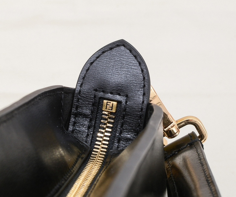 OLock 026 35X14X23cm WW 1 (7)