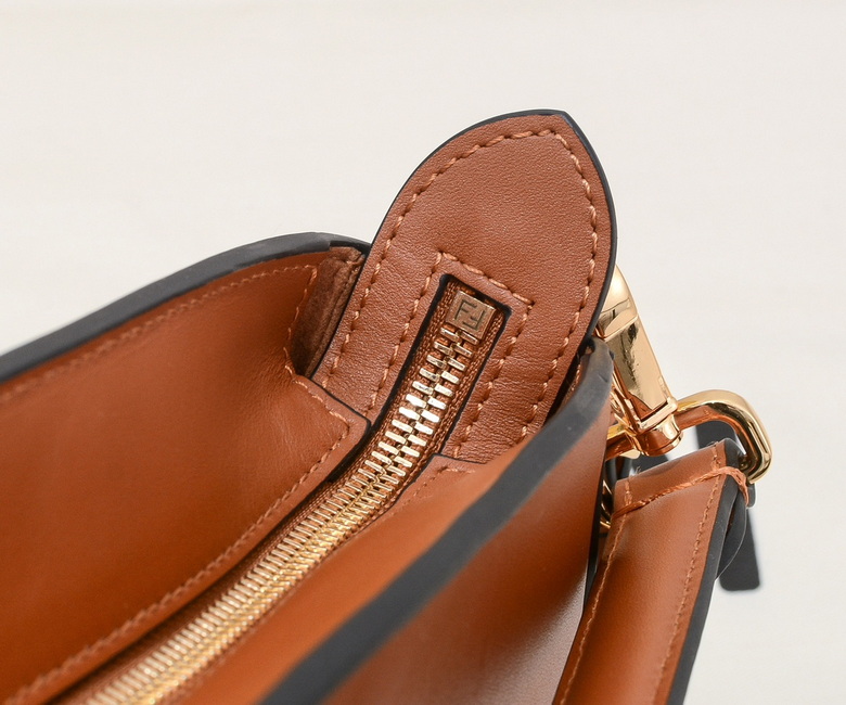 OLock 026 35X14X23cm WW 2 (6)