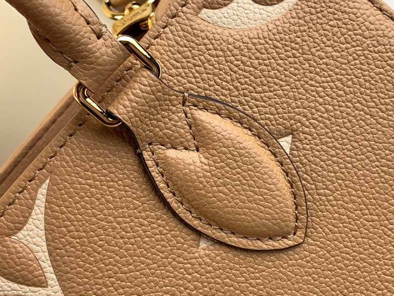 On M45659 25x19x11 5cm gf_6