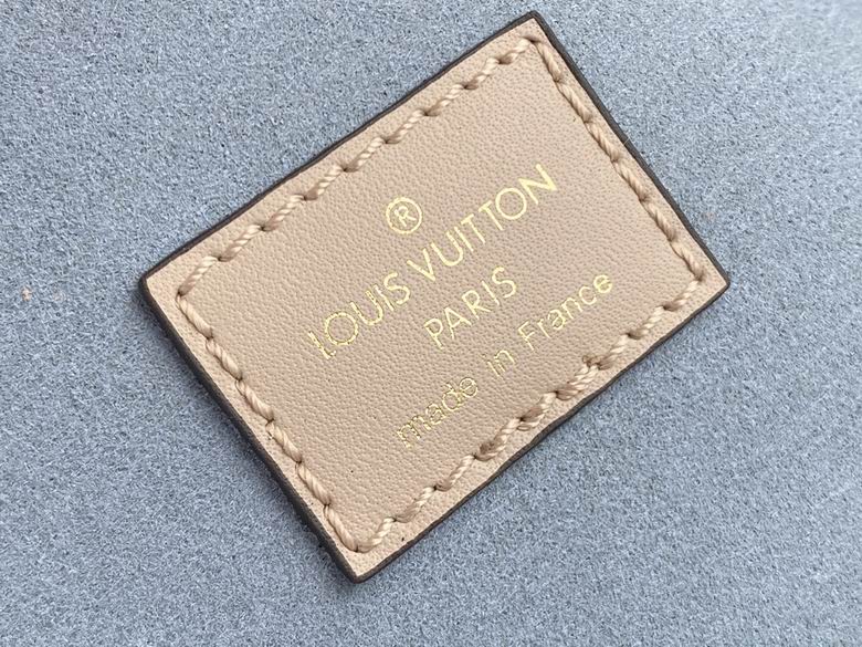 On My Side M57729 25x20x12 AF (4)