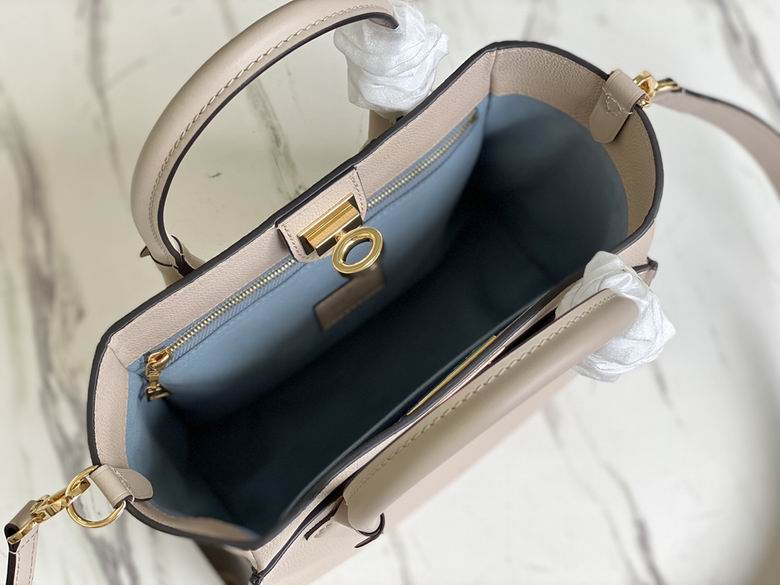 On My Side M57729 25x20x12 AF (6)