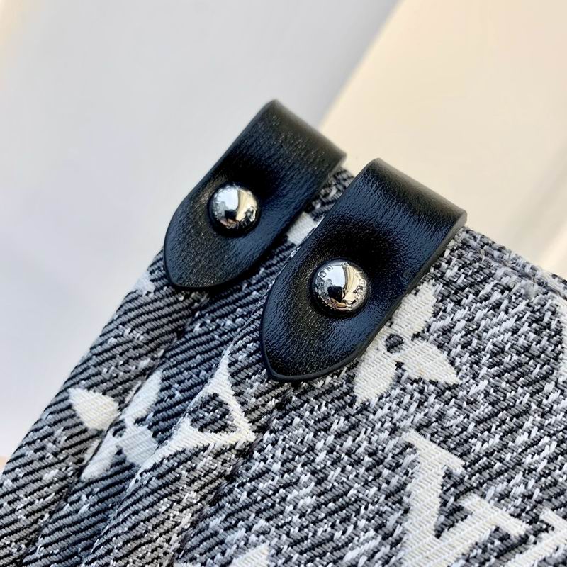 On the go M46448 35x27x14cm gf (5)