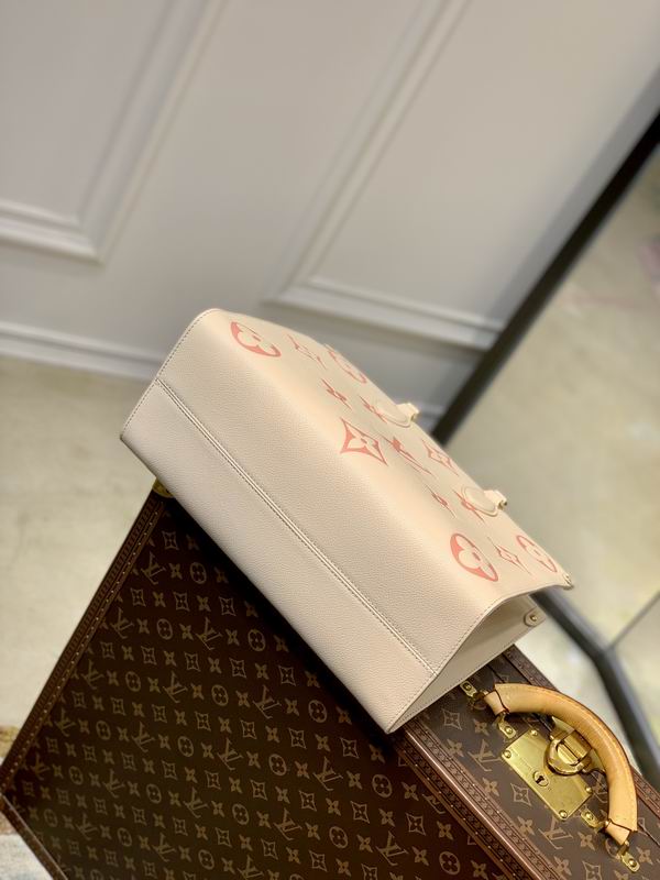 OnTheGo M21575 35x27x14cm gf (3)