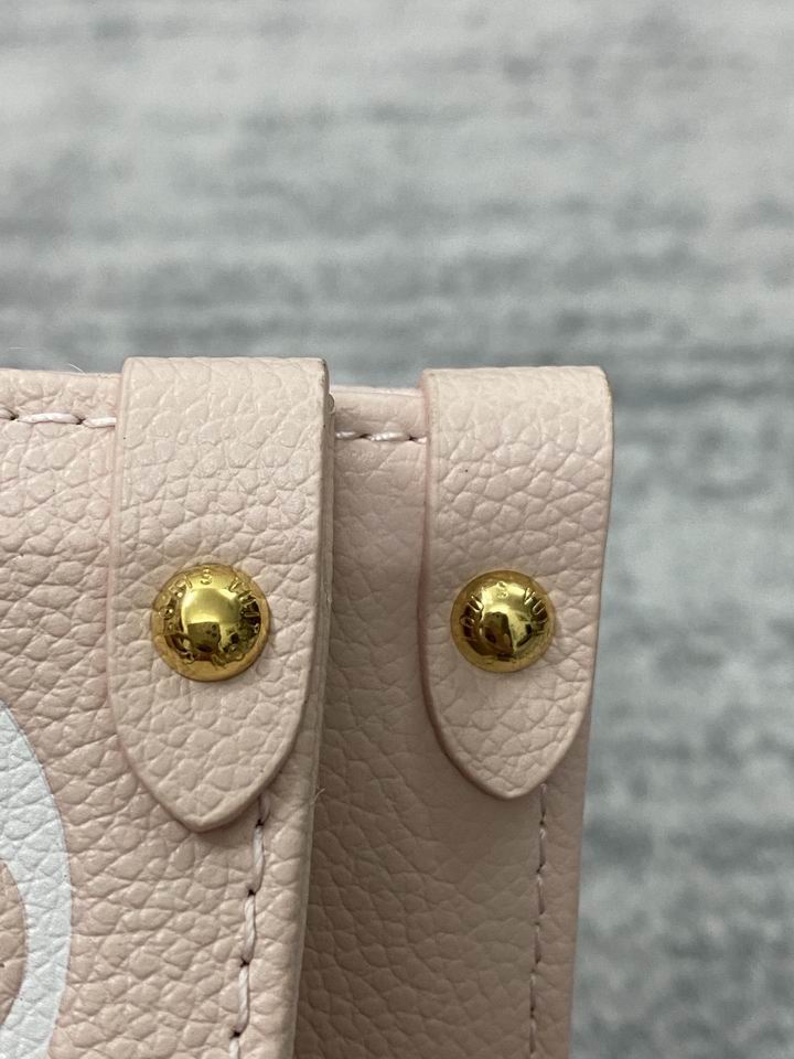 OnTheGo M45595 35x27x14cm gf (5)