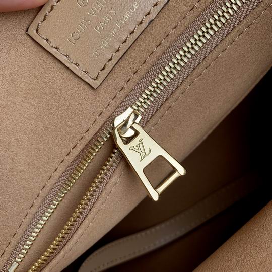 OnTheGo M45595 35x27x14cm gf (8)