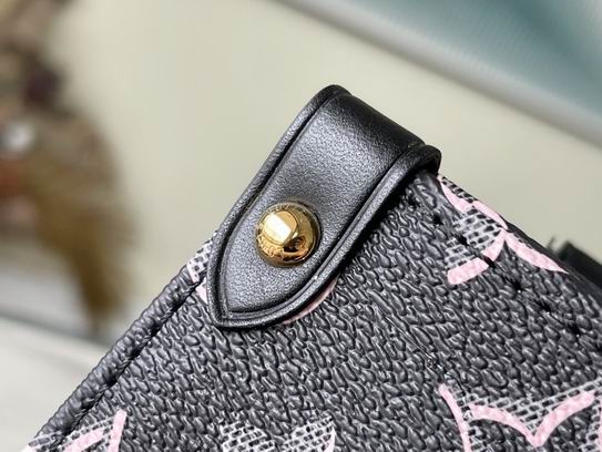 OnTheGo M46154 34x26x13cm gf (5)