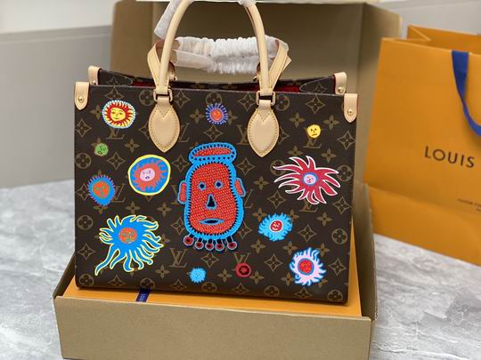 OnTheGo M46429 35x27x14cm gf (2)