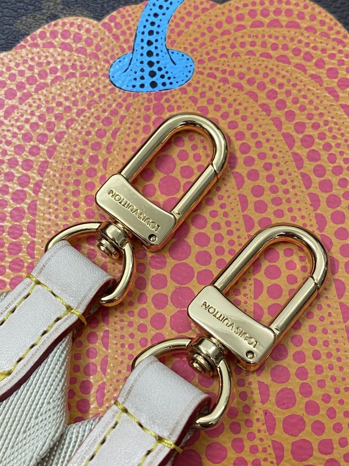 OnTheGo M46467 25x19x11.5cm gf (6)