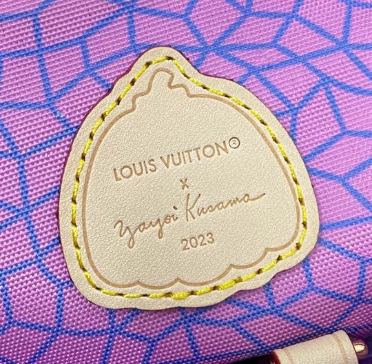 OnTheGo M46467 25x19x11.5cm gf (8)