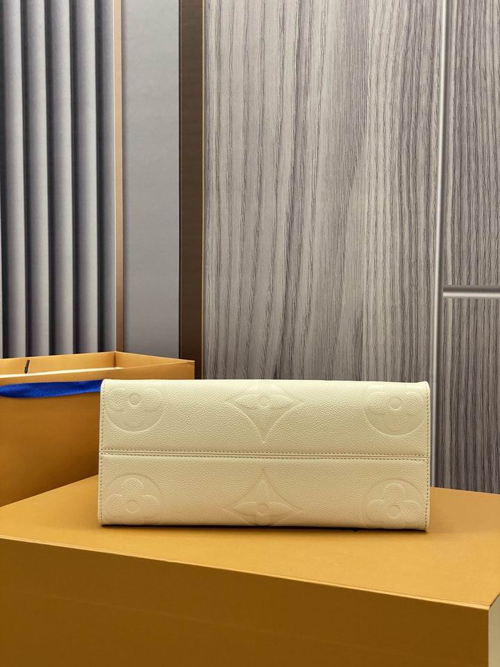 OnTheGo M46531 35x27x14cm gf (3)