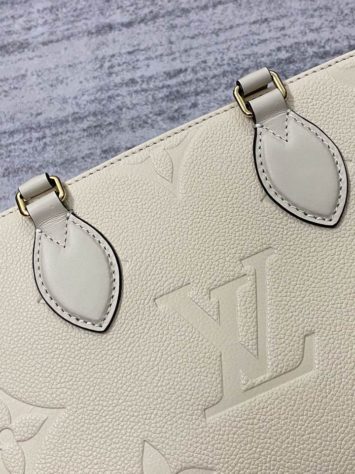 OnTheGo M46569 25x19x11.5cm gf (7)