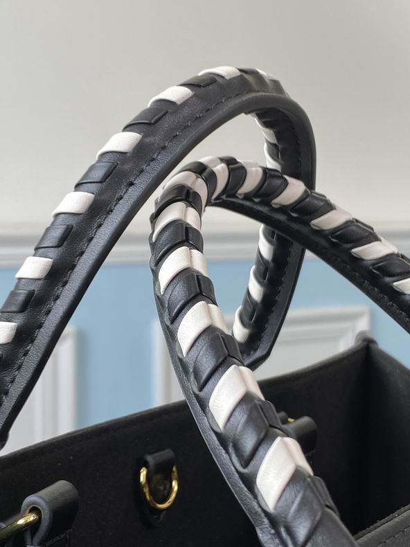 Onthego M45373 41x34x19 cm gf (6)