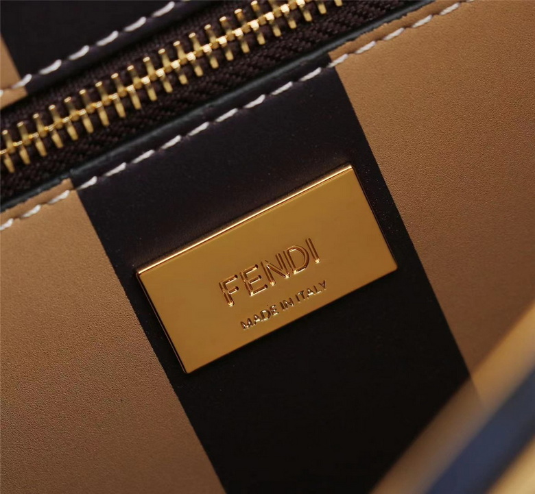 PEEKABOO 23X18X12cm 061802 H (25)