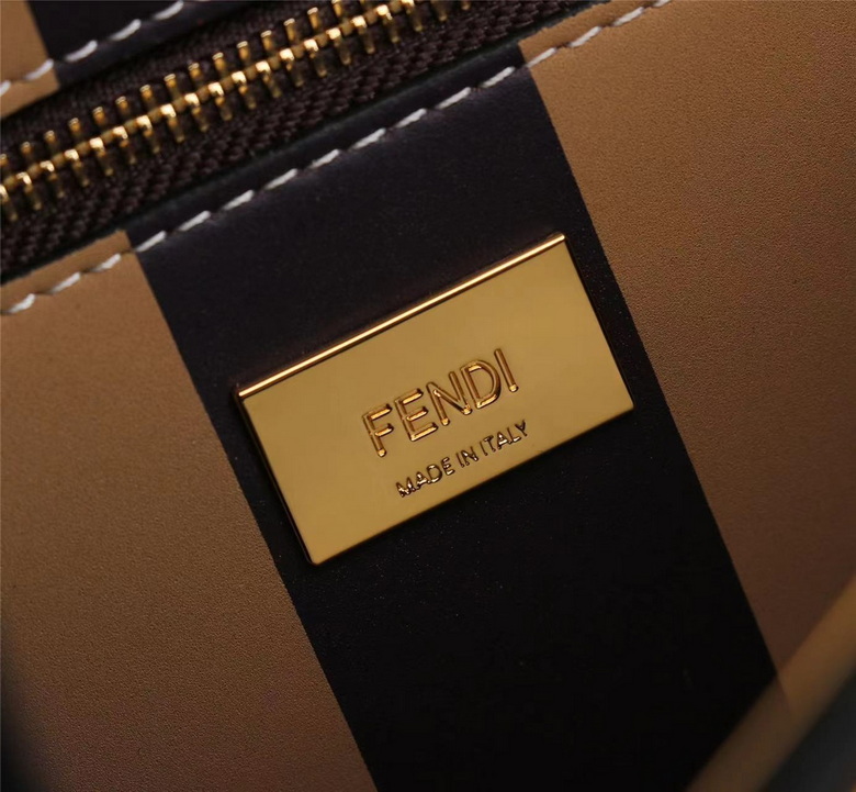 PEEKABOO 23X18X12cm 061802 H (8)