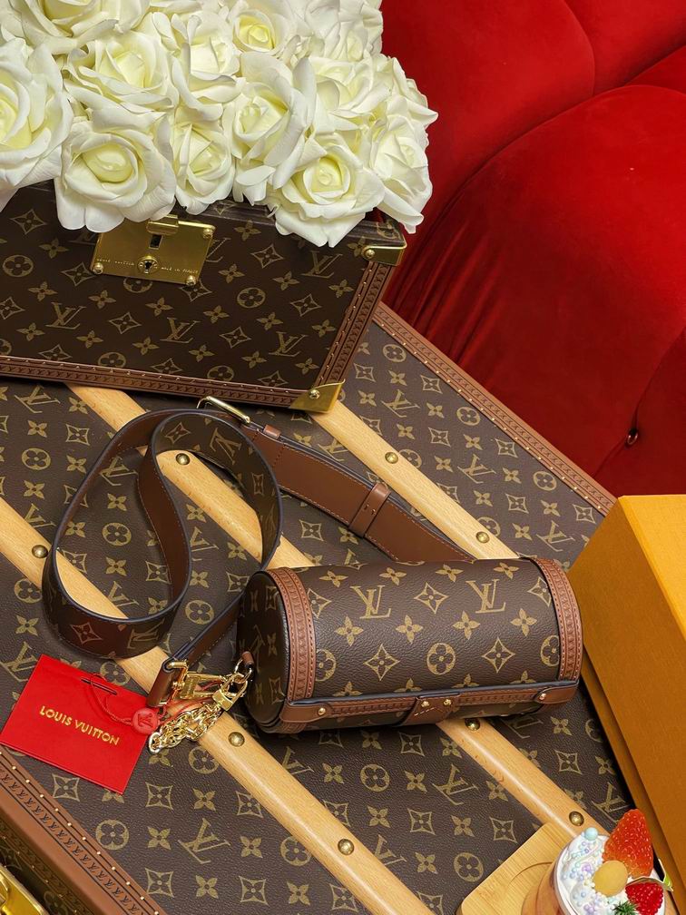 Papliion Trunk M57835 19x9x9cm gf (3)