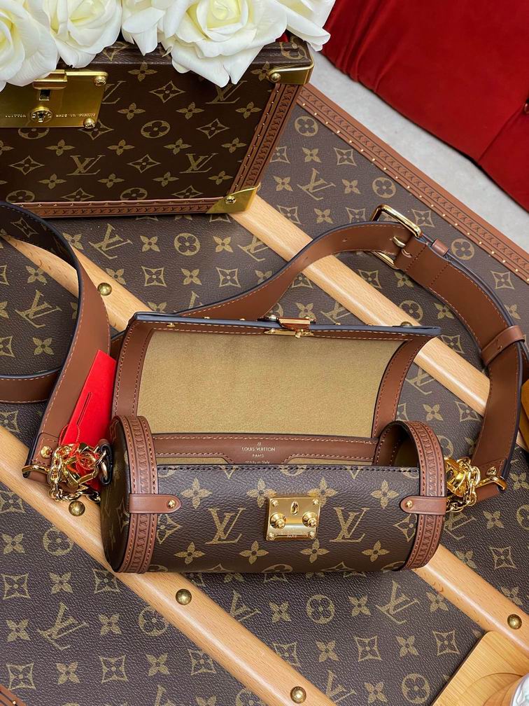 Papliion Trunk M57835 19x9x9cm gf (9)